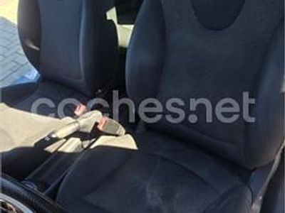 Usado Mini ONE 75 CV (55 kW) 2010 Rojo Utilitario