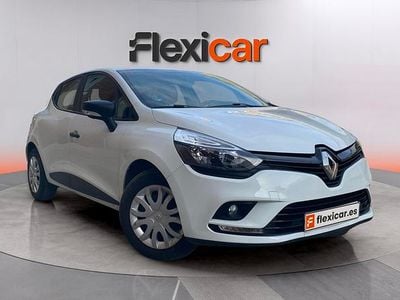 Usado Renault Clio IV Business 90 CV (66 kW) 2019 Blanco Berlina