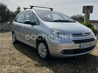 Usado Citroën Xsara Picasso Exclusive 92 CV (67 kW) 2009 Gris / plata Monovolumen