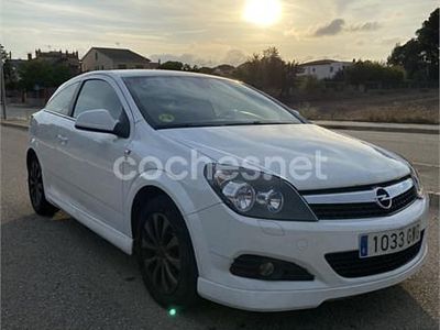 Usado Opel Astra GTC 120 CV (88 kW) 2010 Blanco Berlina