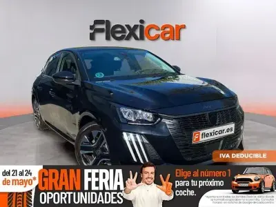Usado Peugeot 208 Allure 100 CV (73 kW) 2025 Negro Utilitario