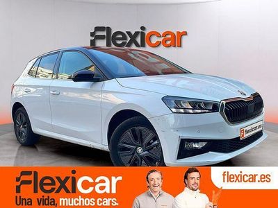 Usado Skoda Fabia Ambition 110 CV (80 kW) 2022 Blanco Utilitario