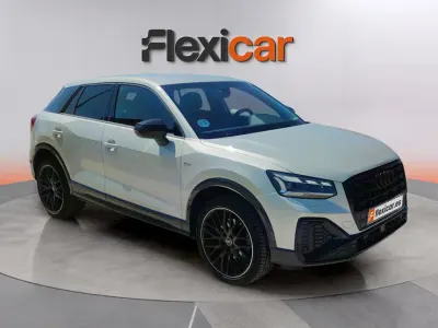 Usado Audi Q2 Premium 150 CV (110 kW) 2024 Gris SUV