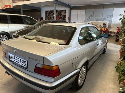 Usado BMW 328 Cabriolet 193 CV (141 kW) 1995 Gris / plata Descapotable