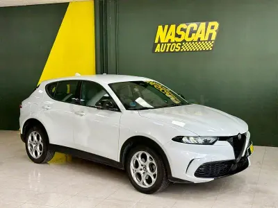 Usado Alfa Romeo Tonale Sprint 130 CV (95 kW) 2022 Blanco SUV