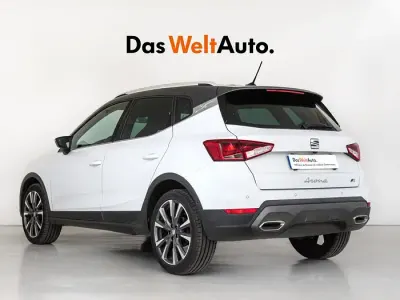 Usado Seat Arona FR 115 CV (84 kW) 2025 Blanco SUV