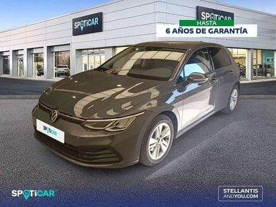 Usado VW Golf VIII Life 116 CV (85 kW) 2020 Gris Utilitario