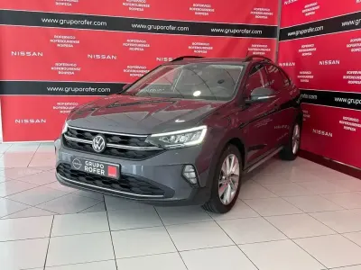 Usado VW Taigo Life 110 CV (80 kW) 2022 Gris SUV