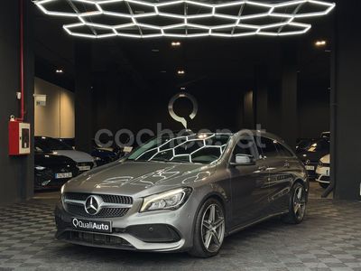 Gris / plata Usado 2018 Mercedes CLA200 Shooting Brake Familiar | 21.990 €