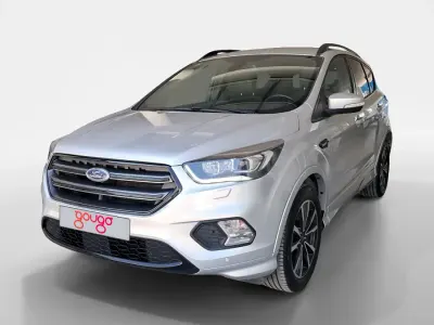 Usado Ford Kuga ST-Line 150 CV (110 kW) 2018 Gris SUV