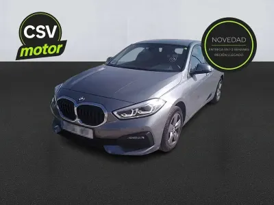 Usado BMW 118 150 CV (110 kW) 2022 Gris Utilitario