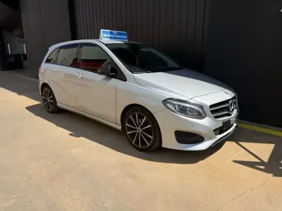 Usado Mercedes B180