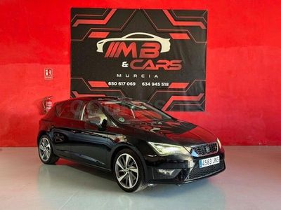 Usado Seat Leon Xperience 110 CV (80 kW) 2016 Negro Familiar