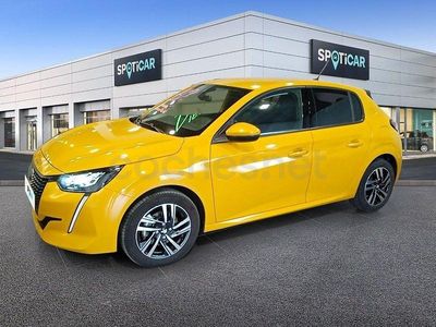 Usado Peugeot 208 Allure 100 CV (73 kW) 2021 Amarillo Utilitario