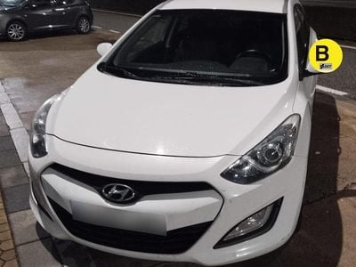 Usado 2015 Hyundai i30 Familiar | 6890 € (Buen precio)