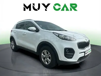 Usado Kia Sportage Plus 132 CV (97 kW) 2018 Blanco SUV