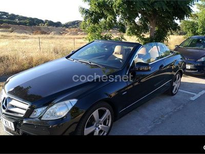 Usado Mercedes E220 Elegance 170 CV (125 kW) 2011 Negro Descapotable