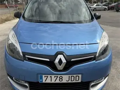 Begagnad Renault Scénic III LIMITED 110 HK (80 kW) 2015 Blå Minibuss
