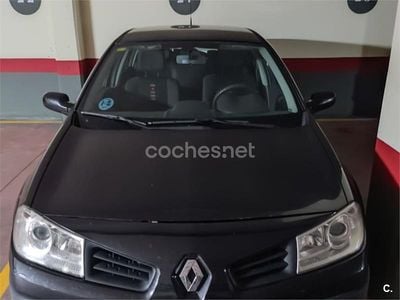 Usado Renault Mégane II 110 CV (80 kW) 2007 Negro Berlina