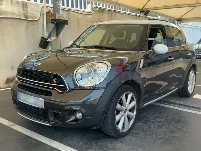 Usado Mini Cooper D Countryman 111 CV (81 kW) 2014 Gris / plata SUV