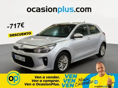 Usado Kia Rio 84 CV (61 kW) 2017 Gris