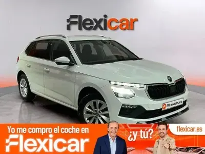 Usado Skoda Kamiq Selection 115 CV (84 kW) 2025 Blanco SUV