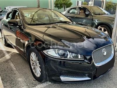 Usado Jaguar XF Classic 190 CV (139 kW) 2012 Negro Berlina