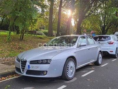 Usado Alfa Romeo 159 160 CV (117 kW) 2005 Gris / plata Berlina