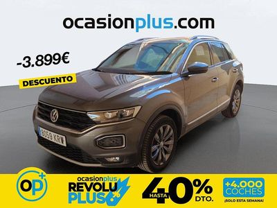 Usado VW T-Roc Sportline 115 CV (84 kW) 2018 Gris / plata SUV
