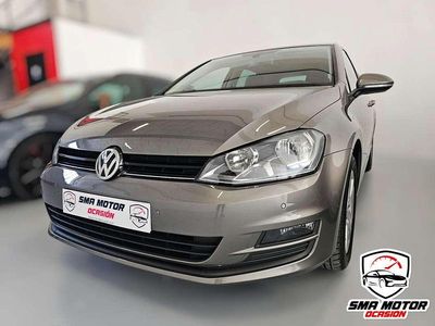Usado VW Golf VII Advance 125 CV (91 kW) 2015 Gris Utilitario