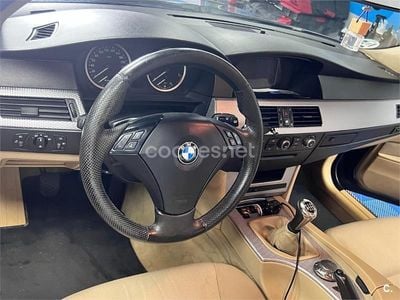 BMW 525