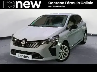 Begagnad Renault Clio V Evolution 100 HK (73 kW) 2025 Grå Sedan