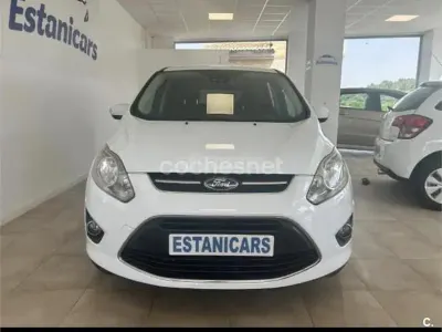 Usado Ford C-MAX 115 CV (84 kW) 2015 Blanco Monovolumen