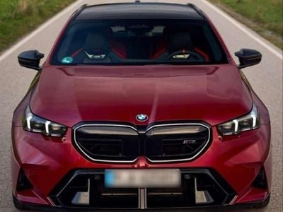Usado BMW M5 727 CV (534 kW) 2024 Rojo Berlina
