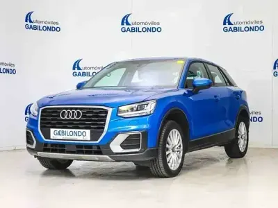Używany Audi Q2 150 KM (110 kW) 2020 Niebieski SUV