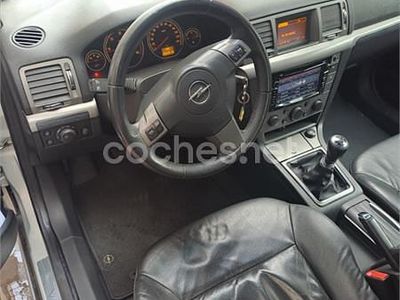 Usado Opel Vectra Comfort 150 CV (110 kW) 2006 Gris / plata Berlina