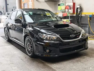 Usado Subaru WRX STI 300 CV (220 kW) 2013 Negro Berlina