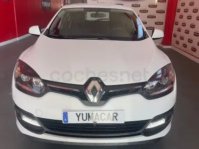 Usado Renault Mégane Intens 115 CV (84 kW) 2015 Blanco Berlina