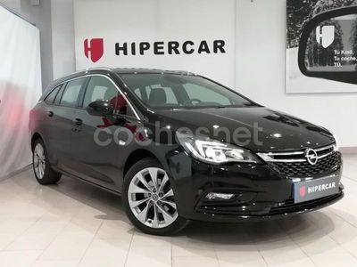 Usado Opel Astra Dynamic 150 CV (110 kW) 2018 Negro Familiar
