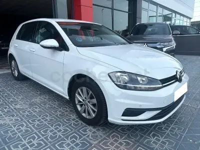 Usado VW Golf VII Edition 115 CV (84 kW) 2020 Blanco Berlina