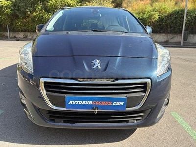 Usado Peugeot 5008 Allure 120 CV (88 kW) 2015 Azul Monovolumen