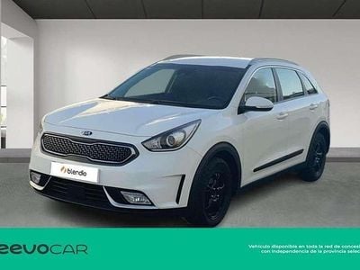 Begagnad Kia Niro 143 HK (105 kW) 2018 Vit SUV