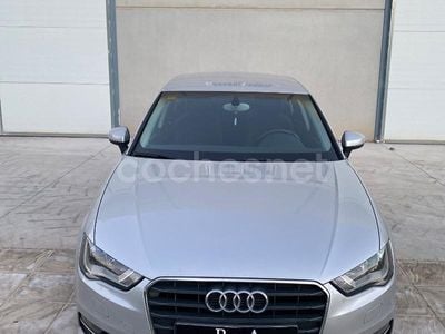 Gris / plata Usado 2014 Audi A3 Ambition Berlina | 11.999 € (Buen precio)