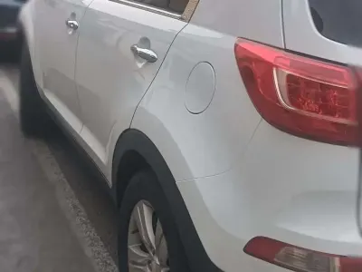 Usado Kia Sportage 132 CV (97 kW) 2013 Blanco SUV