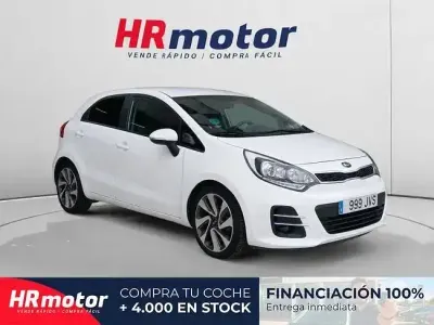 Usado Kia Rio 84 CV (61 kW) 2016 Blanco Utilitario