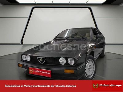 Gris / plata Usado 1983 Alfa Romeo GTV Coupe | 16.900 €