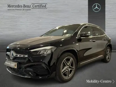 Usado Mercedes GLA250 163 CV (119 kW) 2025 Negro noche SUV