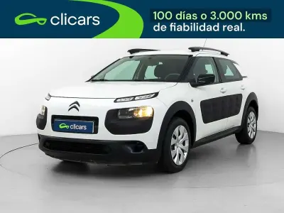 Usado Citroën C4 Cactus Live 82 CV (60 kW) 2015 Blanco Utilitario