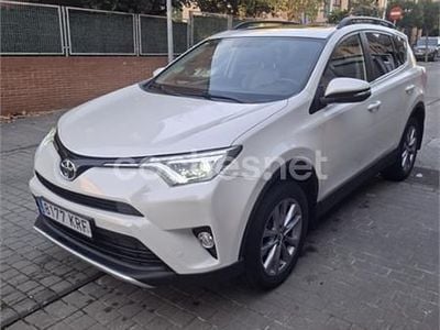 Begagnad Toyota RAV4 Executive 151 HK (111 kW) 2016 Vit SUV