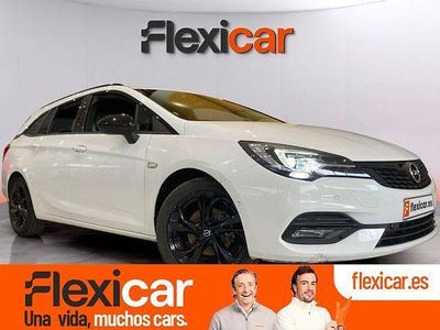 Blanco Usado 2021 Opel Astra Ultimate Familiar | 13.590 € (Un poco caro)